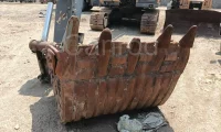 Volvo EC210B Excavator
